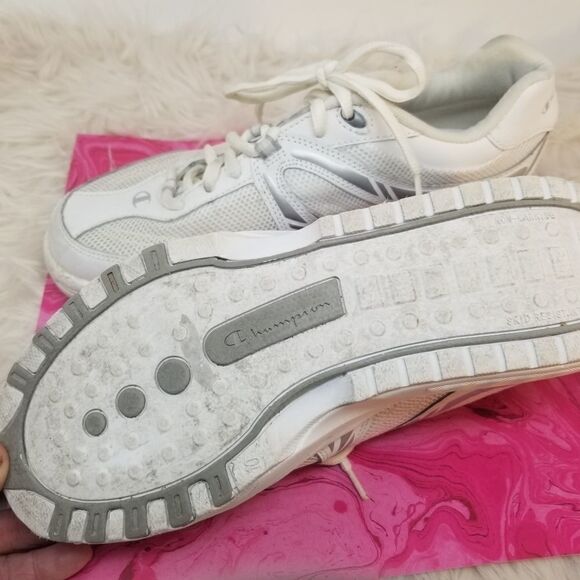 WHITE CHAMPION SNEAKERS. SIZE 10. LEATHER UPPERS. - Picture 6 of 10